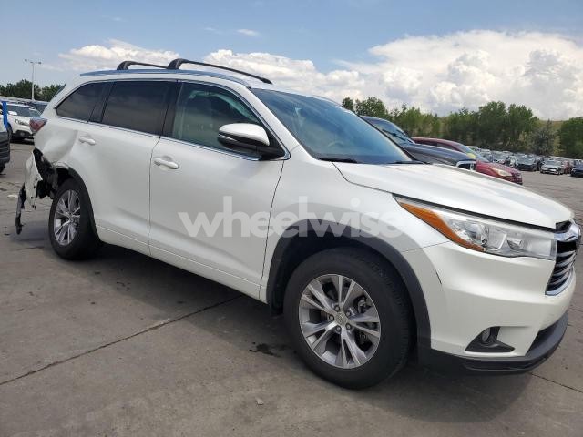 Photo 9 of 2015 TOYOTA HIGHLANDER XLE (VIN 5TDJKRFH7FS169633)