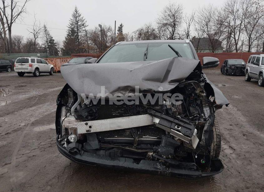 Photo 6 of 2016 Toyota Highlander XLE V6 (VIN 5TDJKRFH7GS294701)