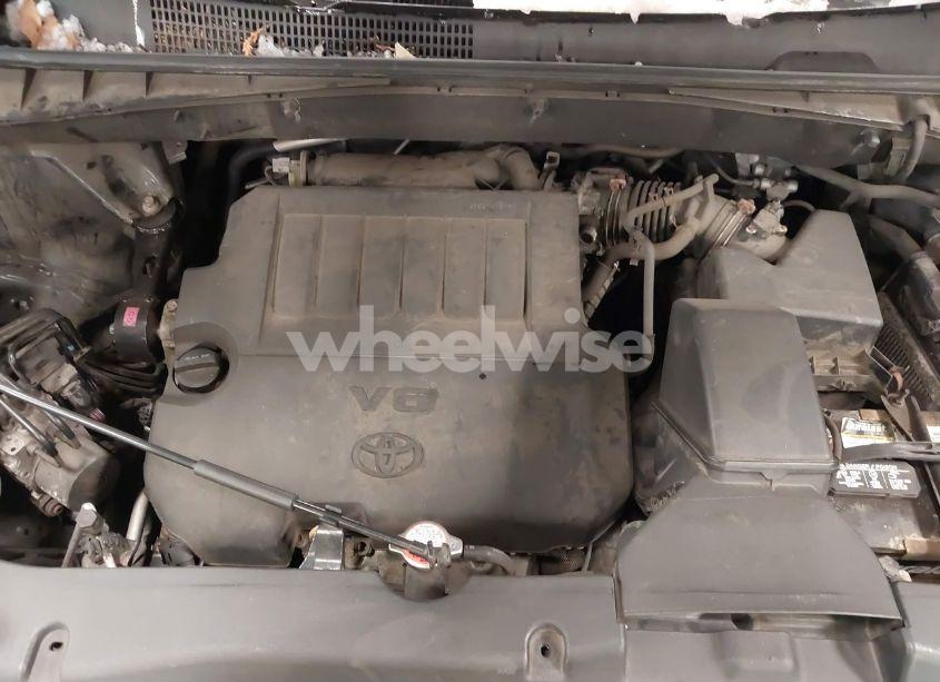 Photo 10 of 2016 Toyota Highlander XLE V6 (VIN 5TDJKRFH7GS500194)