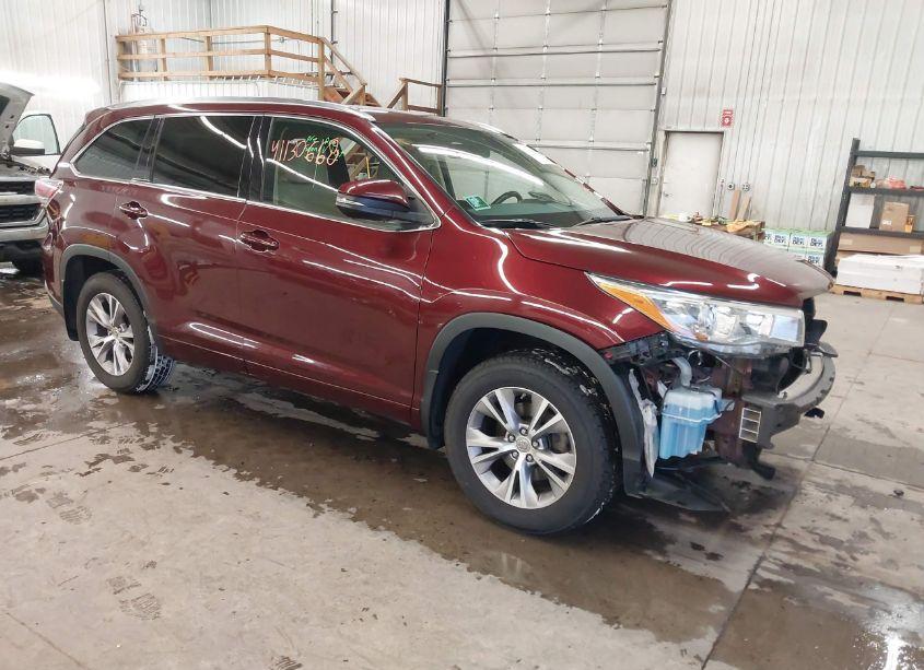 2015 Toyota Highlander XLE V6 (VIN 5TDJKRFH8FS178714) main photo