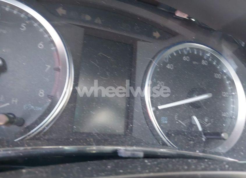 Photo 7 of 2016 Toyota Highlander XLE V6 (VIN 5TDJKRFH8GS231543)