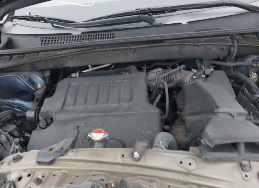 Photo 10 of 2016 Toyota Highlander XLE V6 (VIN 5TDJKRFH8GS233633)