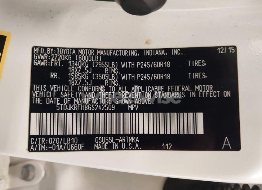 Photo 9 of 2016 Toyota Highlander XLE V6 (VIN 5TDJKRFH8GS242509)