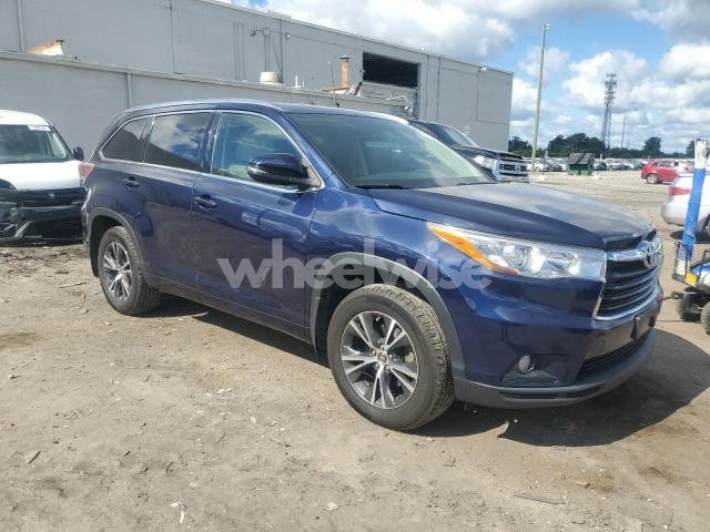 Photo 12 of 2016 TOYOTA HIGHLANDER XLE (VIN 5TDJKRFH8GS275901)