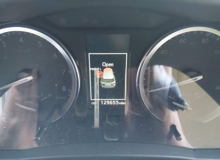 Photo 7 of 2016 Toyota Highlander XLE V6 (VIN 5TDJKRFH8GS296327)