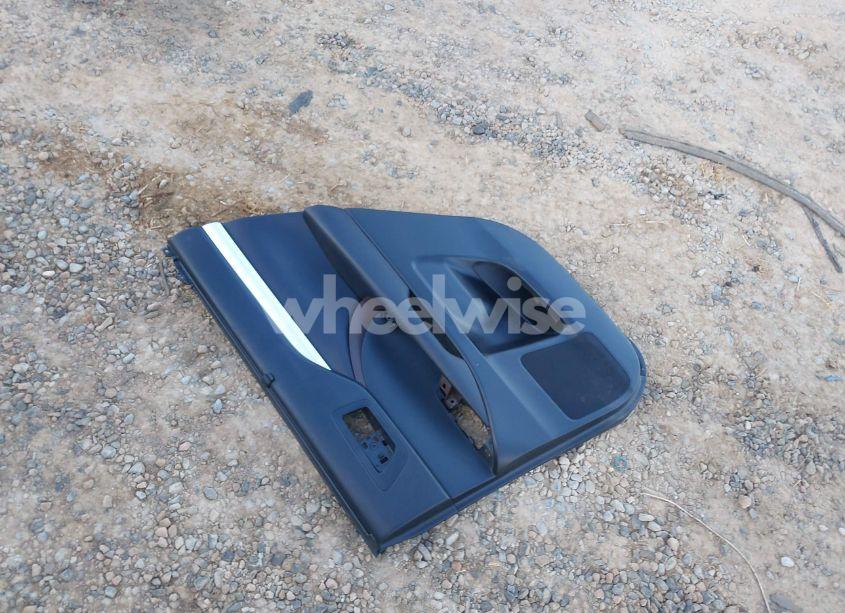 Photo 12 of 2015 Toyota Highlander XLE V6 (VIN 5TDJKRFH9FS208691)