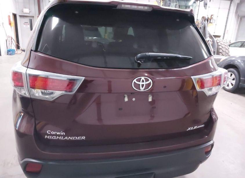 Photo 16 of 2016 Toyota Highlander XLE V6 (VIN 5TDJKRFH9GS227890)