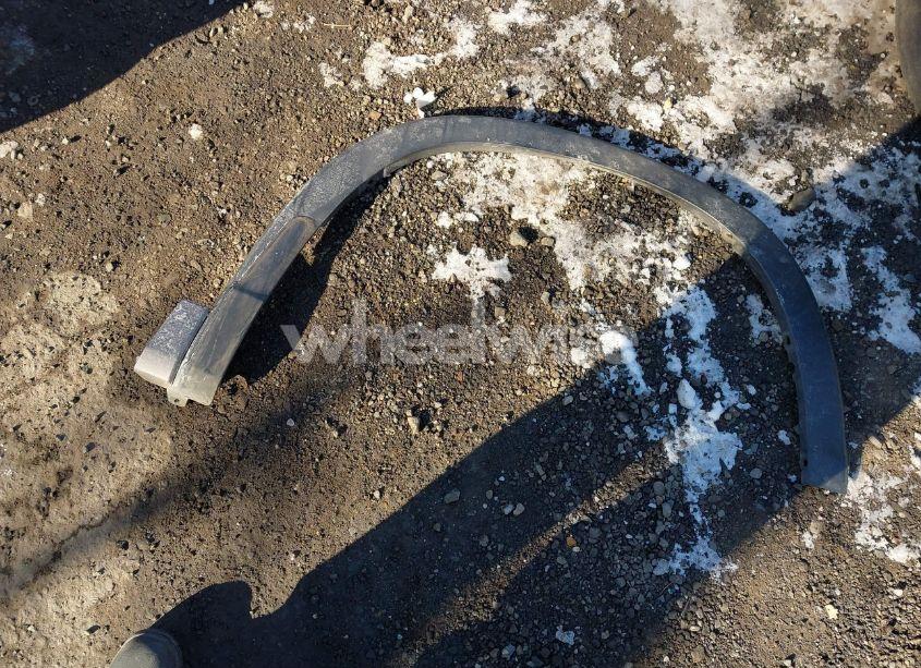 Photo 12 of 2015 Toyota Highlander XLE V6 (VIN 5TDJKRFHXFS101455)