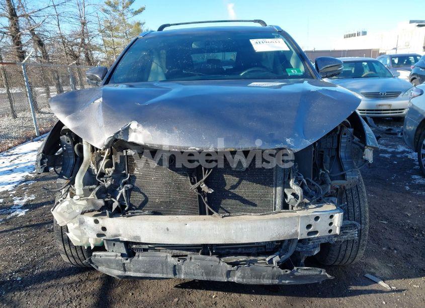 Photo 13 of 2015 Toyota Highlander XLE V6 (VIN 5TDJKRFHXFS101455)