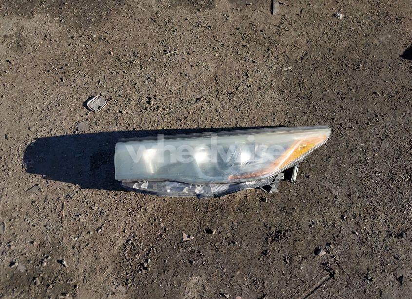 Photo 12 of 2016 Toyota Highlander XLE V6 (VIN 5TDJKRFHXGS272840)