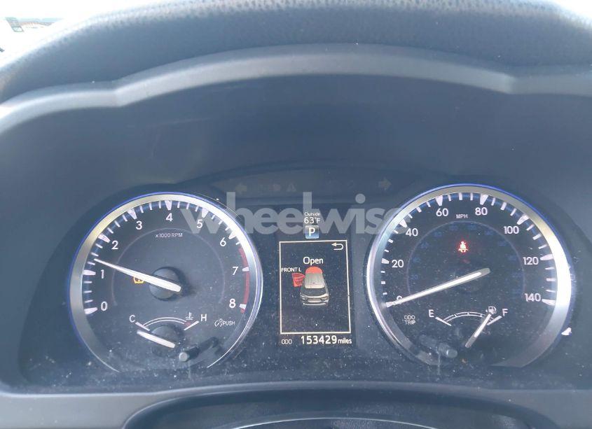 Photo 7 of 2016 Toyota Highlander XLE V6 (VIN 5TDJKRFHXGS272840)