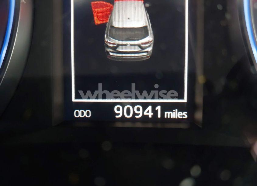 Photo 15 of 2016 Toyota Highlander XLE V6 (VIN 5TDJKRFHXGS330915)