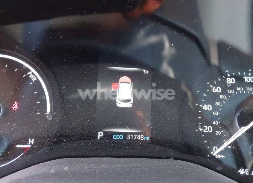 Photo 7 of 2022 Toyota Sienna XLE (VIN 5TDJRKEC4NS111003)