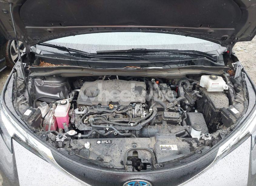 Photo 10 of 2021 Toyota Sienna XLE (VIN 5TDJRKEC7MS013064)