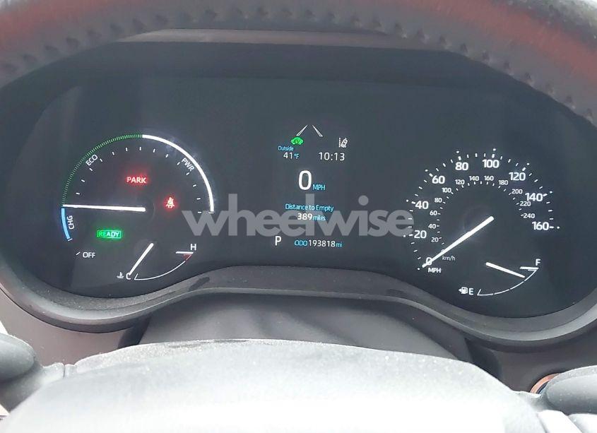 Photo 7 of 2021 Toyota Sienna XLE (VIN 5TDJRKEC7MS013064)