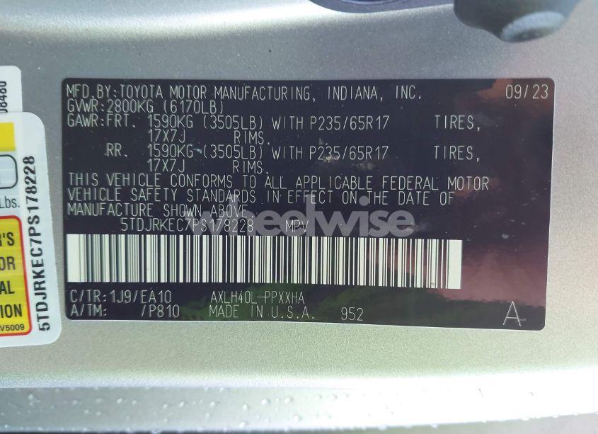 Photo 9 of 2023 Toyota Sienna XLE (VIN 5TDJRKEC7PS178228)