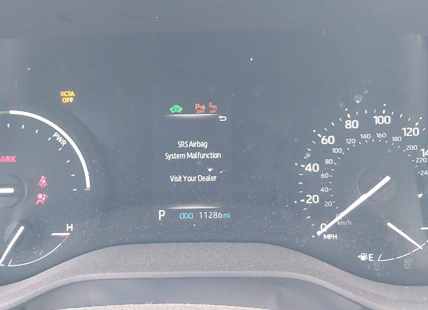 Photo 7 of 2024 Toyota Sienna XLE (VIN 5TDJRKEC7RS197140)