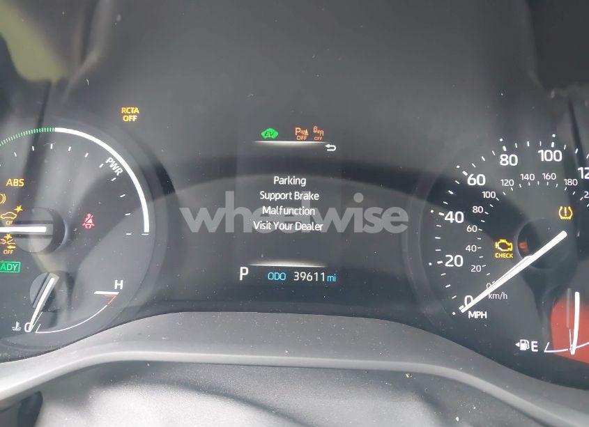 Photo 7 of 2022 Toyota Sienna XLE (VIN 5TDJRKEC8NS135921)