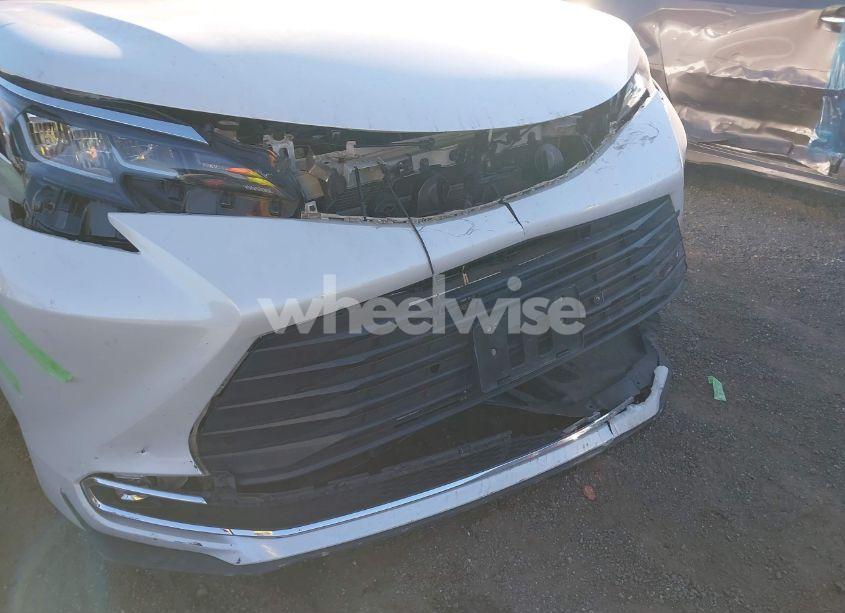 Photo 20 of 2023 Toyota Sienna XLE (VIN 5TDJRKEC9PS176268)