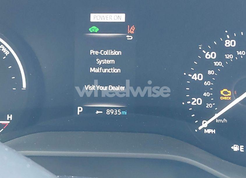 Photo 15 of 2024 Toyota Sienna XLE (VIN 5TDJRKEC9RS224497)