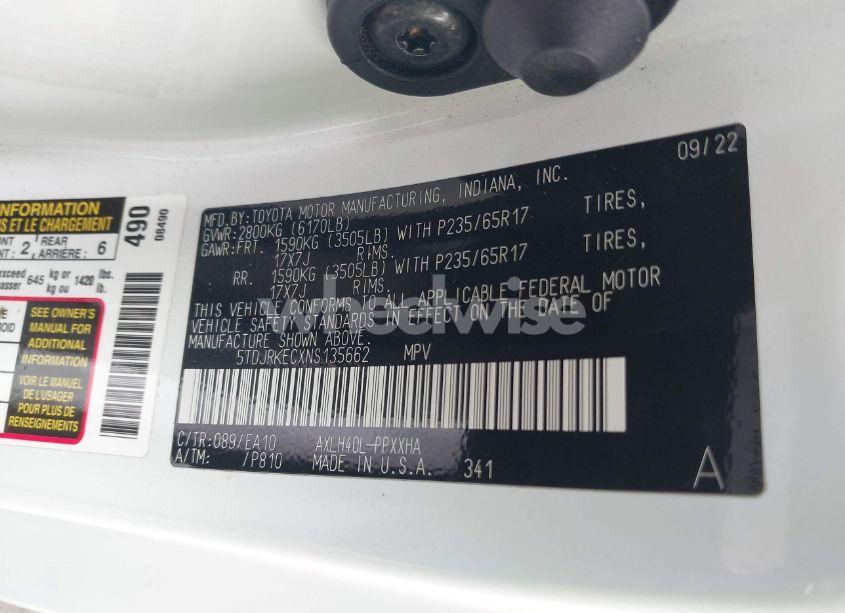 Photo 9 of 2022 Toyota Sienna XLE (VIN 5TDJRKECXNS135662)