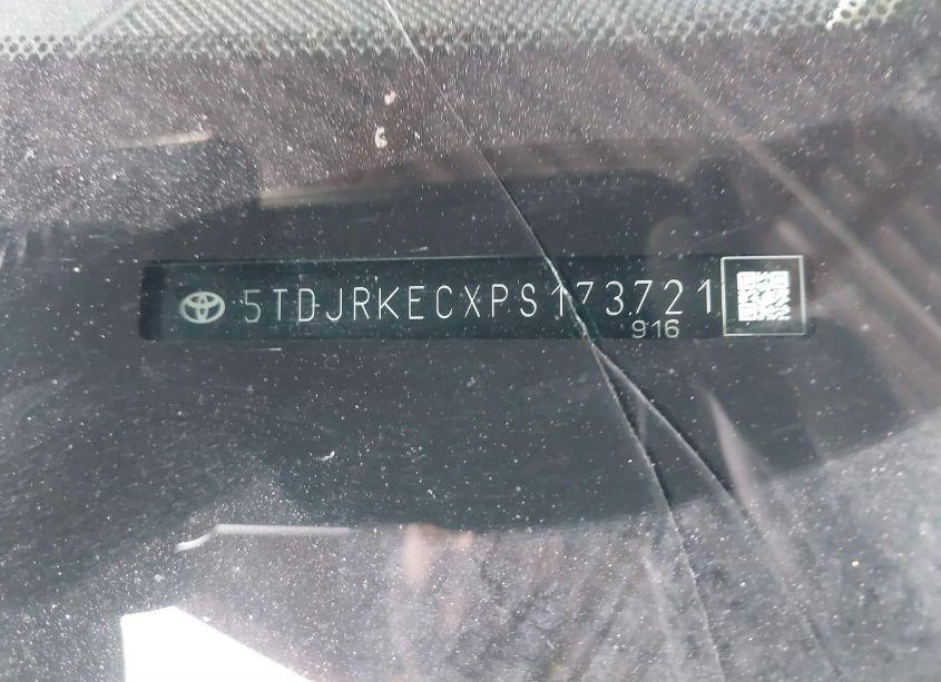 Photo 9 of 2023 Toyota Sienna XLE (VIN 5TDJRKECXPS173721)