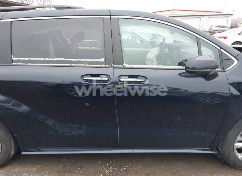 Photo 13 of 2024 Toyota Sienna XLE (VIN 5TDJSKFC3RS129744)