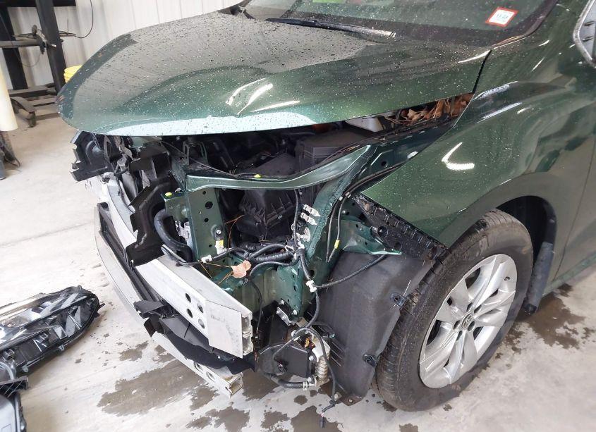 Photo 18 of 2024 Toyota Sienna XLE (VIN 5TDJSKFC6RS112369)