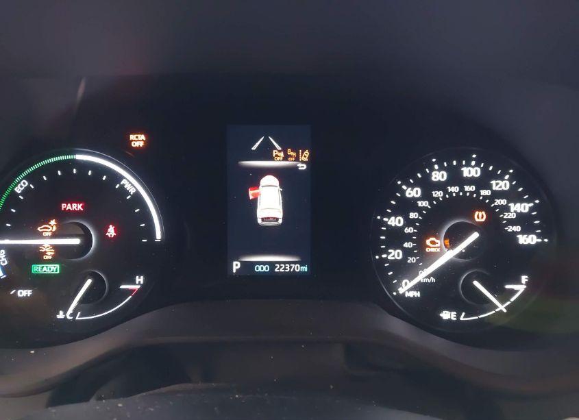 Photo 7 of 2024 Toyota Sienna XLE (VIN 5TDJSKFC6RS112369)