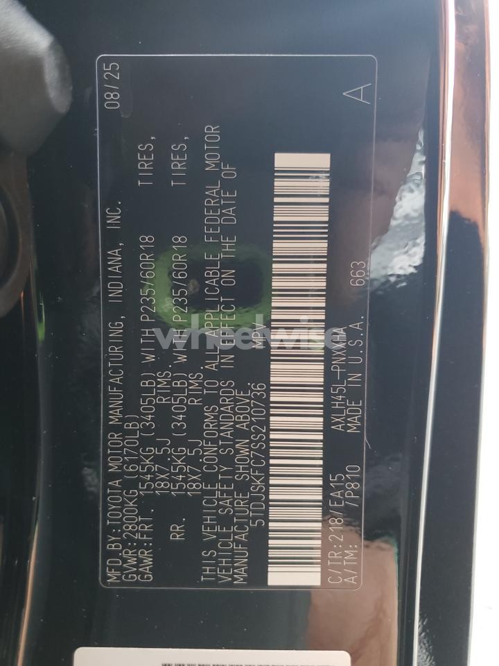 Photo 13 of 2025 TOYOTA SIENNA XLE (VIN 5TDJSKFC7SS210736)