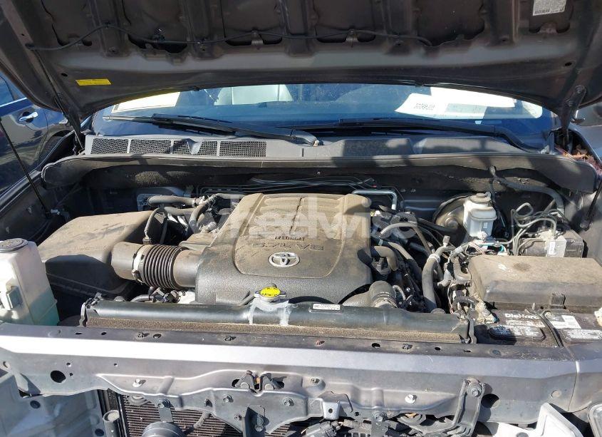 Photo 10 of 2013 Toyota Sequoia LIMITED 5.7L V8 (VIN 5TDJW5G12DS091516)