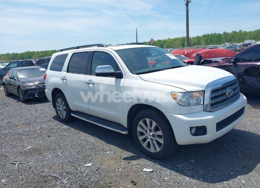 2010 Toyota Sequoia LIMITED 5.7L V8 (VIN 5TDJW5G15AS033797) main photo