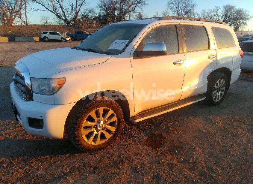 Photo 2 of 2010 Toyota Sequoia LIMITED 5.7L V8 (VIN 5TDJW5G15AS037042)