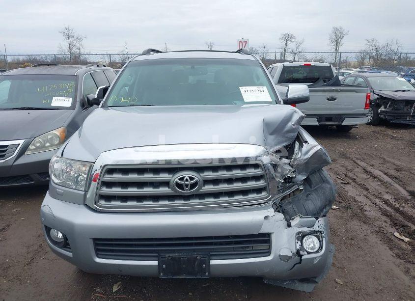 Photo 12 of 2016 Toyota Sequoia LIMITED 5.7L V8 (VIN 5TDJW5G17GS146224)