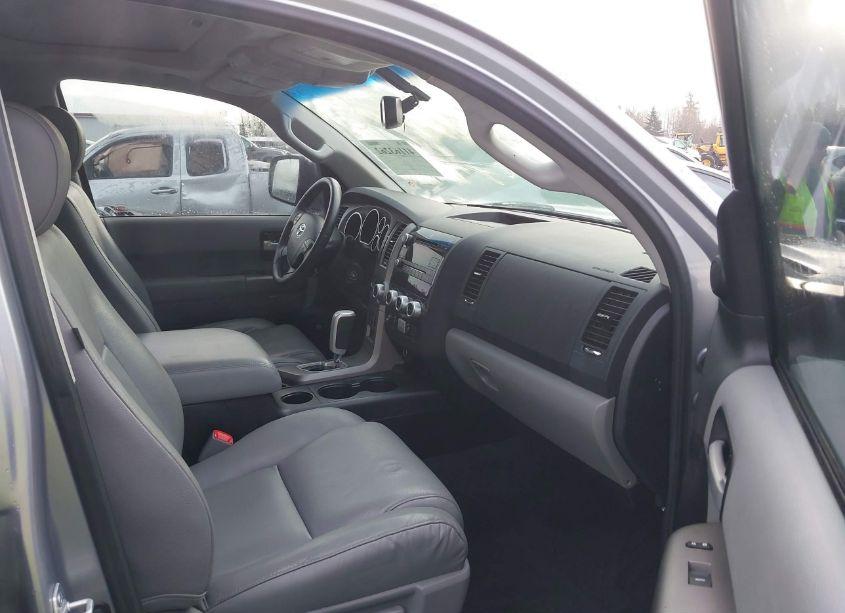 Photo 5 of 2013 Toyota Sequoia LIMITED 5.7L V8 (VIN 5TDJW5G19DS087415)