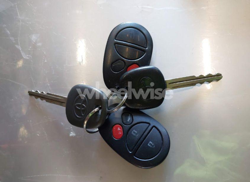 Photo 11 of 2011 Toyota Sequoia LIMITED 5.7L V8 (VIN 5TDJY5G10BS050535)