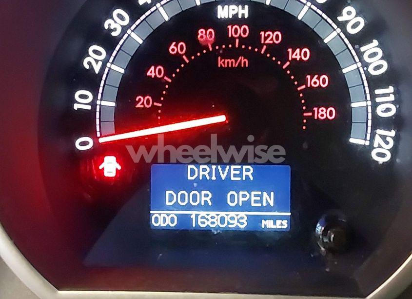 Photo 16 of 2011 Toyota Sequoia LIMITED 5.7L V8 (VIN 5TDJY5G10BS050535)