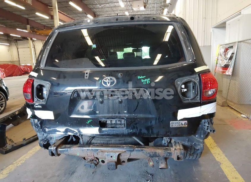 Photo 17 of 2011 Toyota Sequoia LIMITED 5.7L V8 (VIN 5TDJY5G10BS050535)