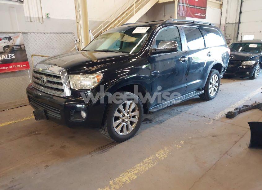 Photo 2 of 2011 Toyota Sequoia LIMITED 5.7L V8 (VIN 5TDJY5G10BS050535)