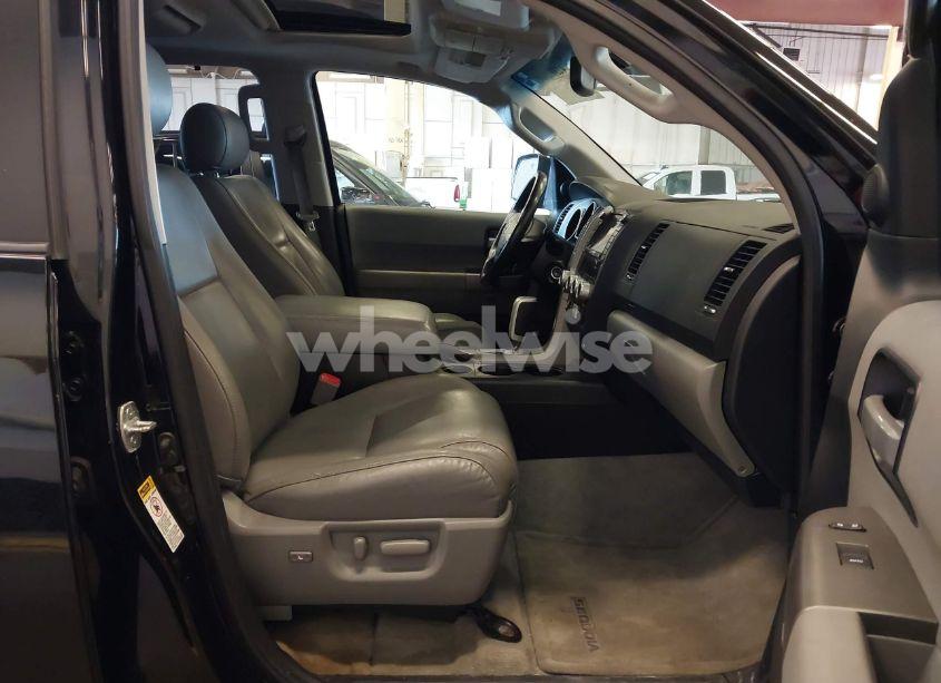 Photo 5 of 2011 Toyota Sequoia LIMITED 5.7L V8 (VIN 5TDJY5G10BS050535)