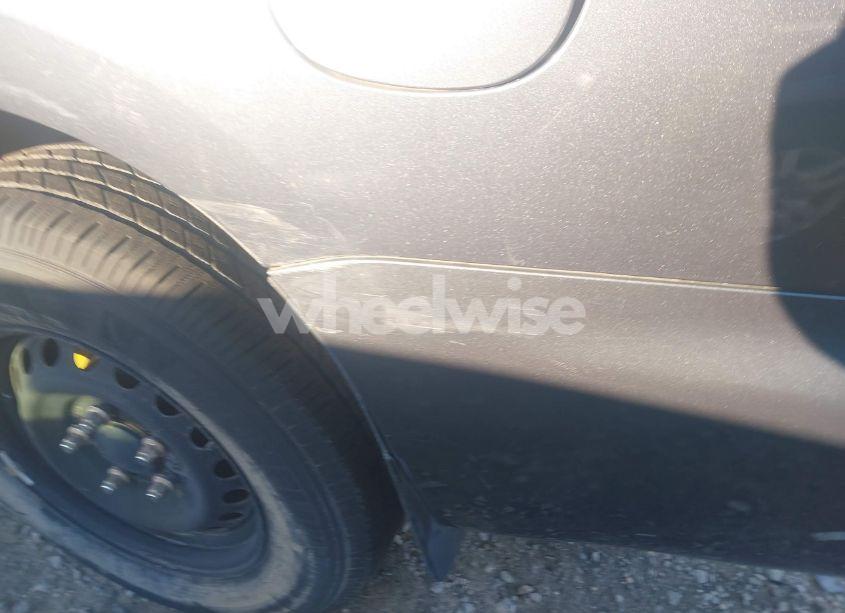 Photo 19 of 2010 Toyota Sequoia LIMITED 5.7L V8 (VIN 5TDJY5G14AS027337)