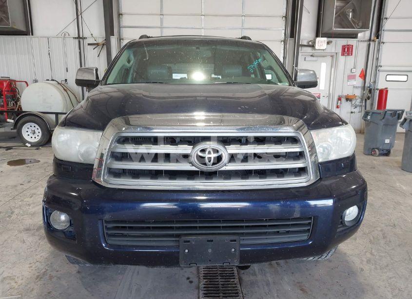 Photo 12 of 2010 Toyota Sequoia LIMITED 5.7L V8 (VIN 5TDJY5G14AS027368)