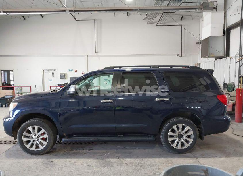 Photo 14 of 2010 Toyota Sequoia LIMITED 5.7L V8 (VIN 5TDJY5G14AS027368)