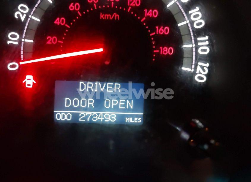 Photo 15 of 2010 Toyota Sequoia LIMITED 5.7L V8 (VIN 5TDJY5G14AS027368)