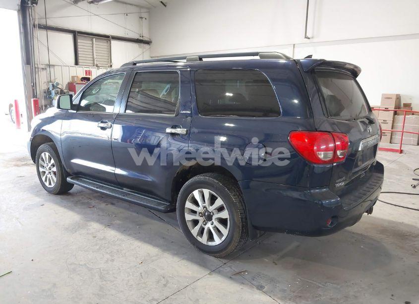 Photo 3 of 2010 Toyota Sequoia LIMITED 5.7L V8 (VIN 5TDJY5G14AS027368)