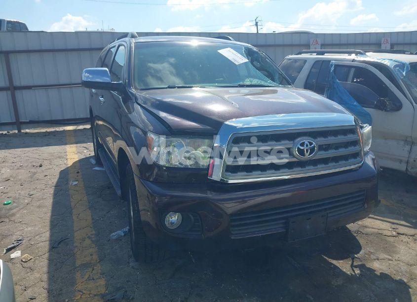 2013 Toyota Sequoia LIMITED 5.7L V8 (VIN 5TDJY5G14DS091849) main photo