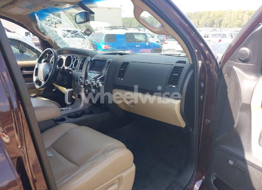 Photo 5 of 2013 Toyota Sequoia LIMITED 5.7L V8 (VIN 5TDJY5G14DS091849)