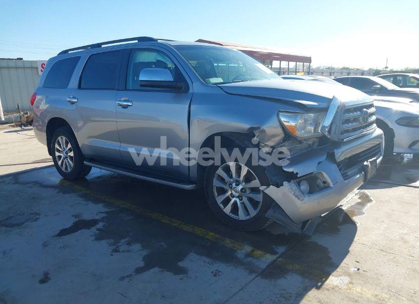 2014 Toyota Sequoia LIMITED 5.7L V8 (VIN 5TDJY5G14ES101541) main photo