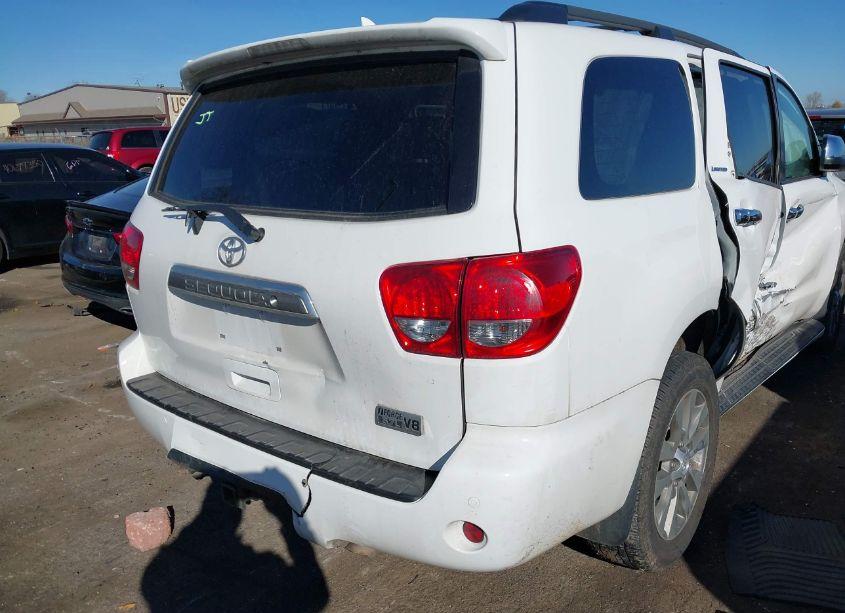 Photo 4 of 2015 Toyota Sequoia LIMITED 5.7L V8 (VIN 5TDJY5G14FS119992)