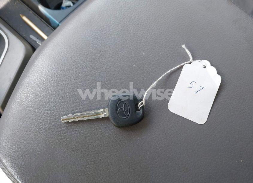 Photo 11 of 2016 Toyota Sequoia LIMITED 5.7L V8 (VIN 5TDJY5G14GS143565)